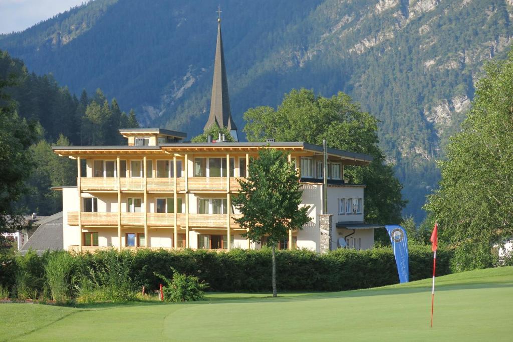 Hotel Garni Berghof Пертизау Екстериор снимка